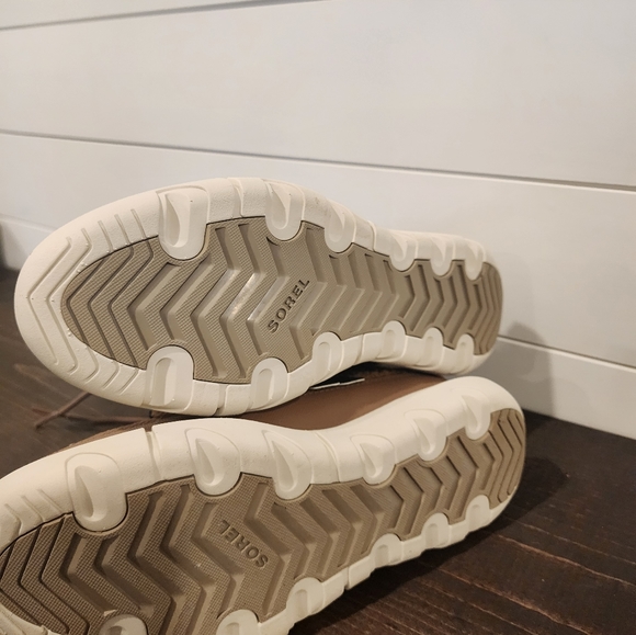 Sorel Explorer II Joan Cozy - NEW in box - Picture 6 of 8